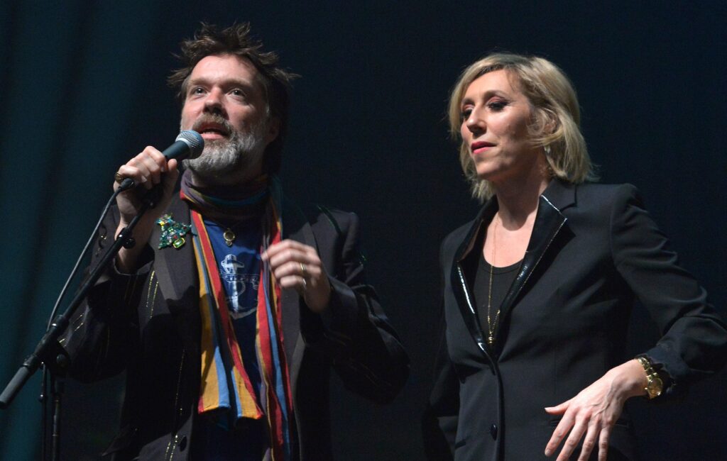 rufus-and-martha-wainwright-to-launch-initiative-to-help-musicians-with-cancer-record-music