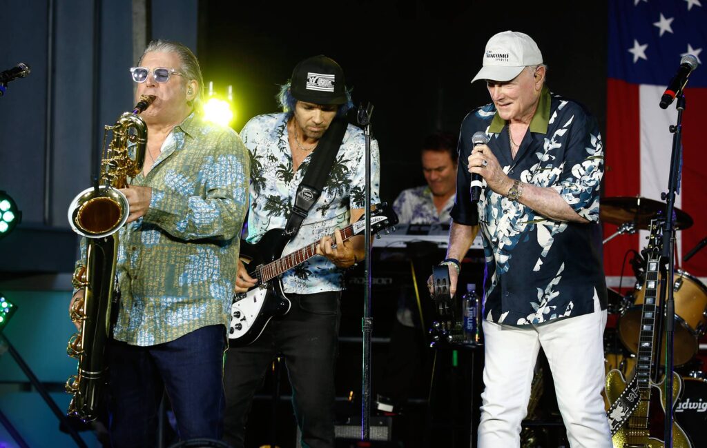 the-beach-boys-announce-huge-outdoor-concert-as-their-only-uk-show-for-2025