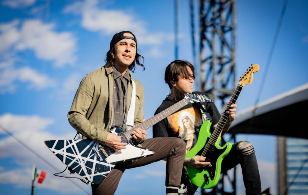 pierce-the-veil-announce-2025-uk-arena-tour-with-cavetown,-crawlers-and-more