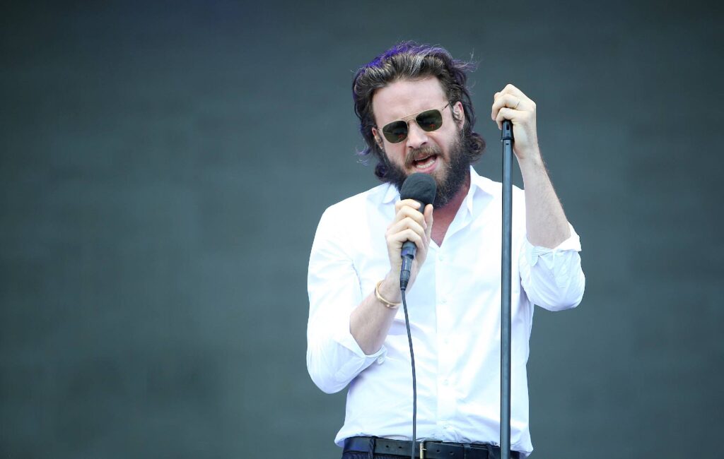 father-john-misty-announces-uk-and-ireland-tour-for-summer-2025