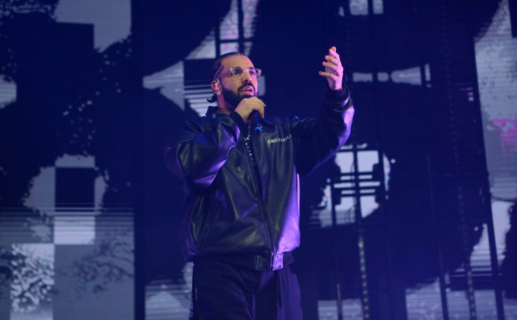 drake-tops-spotify-as-no.-1-rapper-for-8th-year-in-a-row