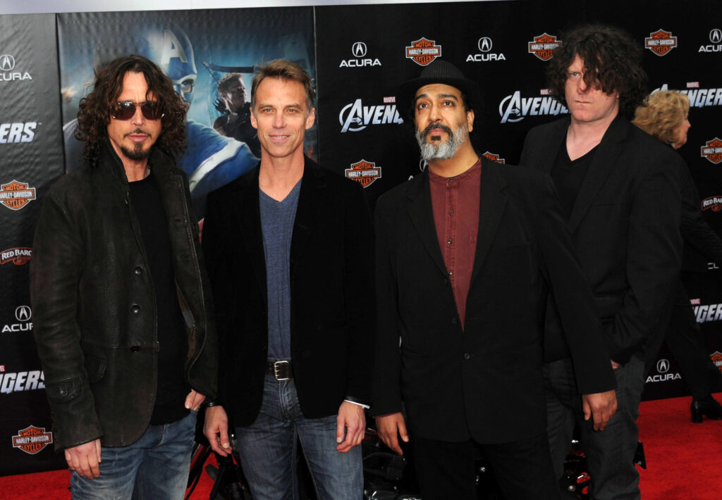 surviving-soundgarden-members-to-play-seattle-benefit