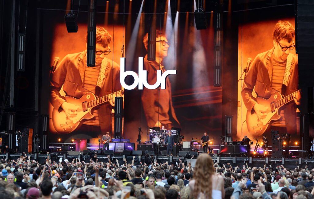 alex-james-reveals-banksy’s-verdict-on-blur’s-wembley-reunion-show