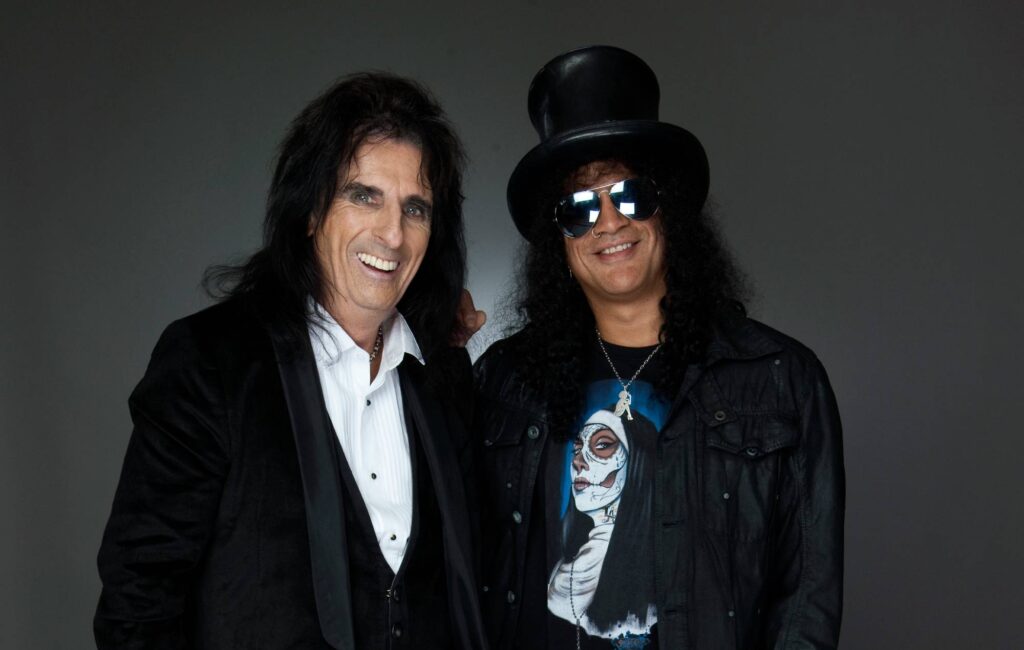 alice-cooper-and-slash-team-up-for-motorcycle-themed-kids-song-‘freewheelin”