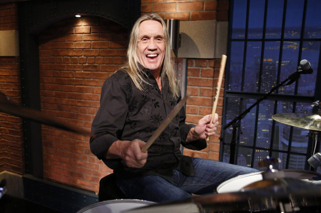 iron-maiden-drummer-nicko-mcbrain-announces-retirement