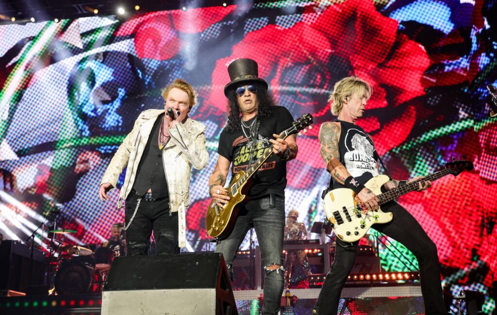 guns-n’-roses-announce-2025-uk,-europe-and-middle-east-tour