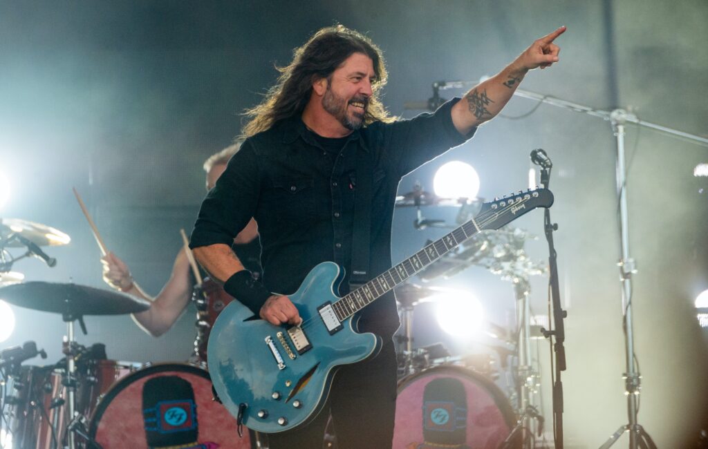 foo-fighters-“cancelled”-planned-2025-tour,-claims-hellfest-founder