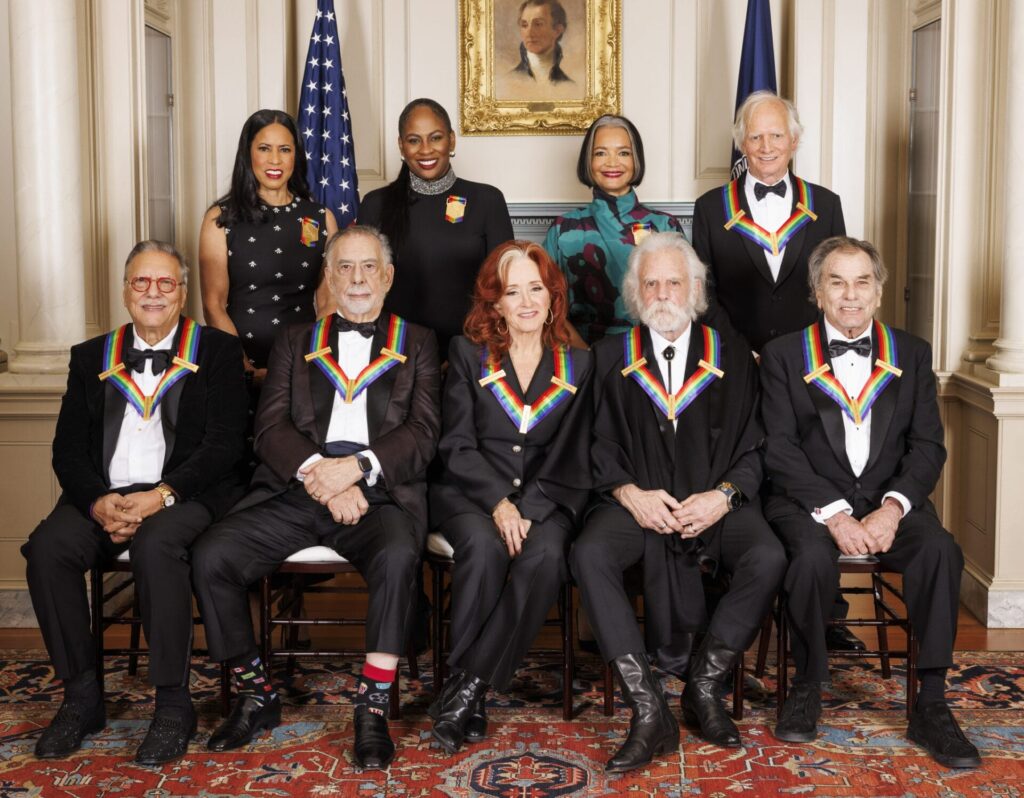 if-my-words-did-glow:-honoring-the-grateful-dead,-bonnie-raitt,-francis-ford-coppola,-arturo-sandoval-and-the-apollo-theater-at-the-kennedy-center