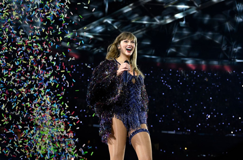 taylor-swift’s-eras-tour-remembered:-25-best-moments-from-the-pop-star’s-historic trek