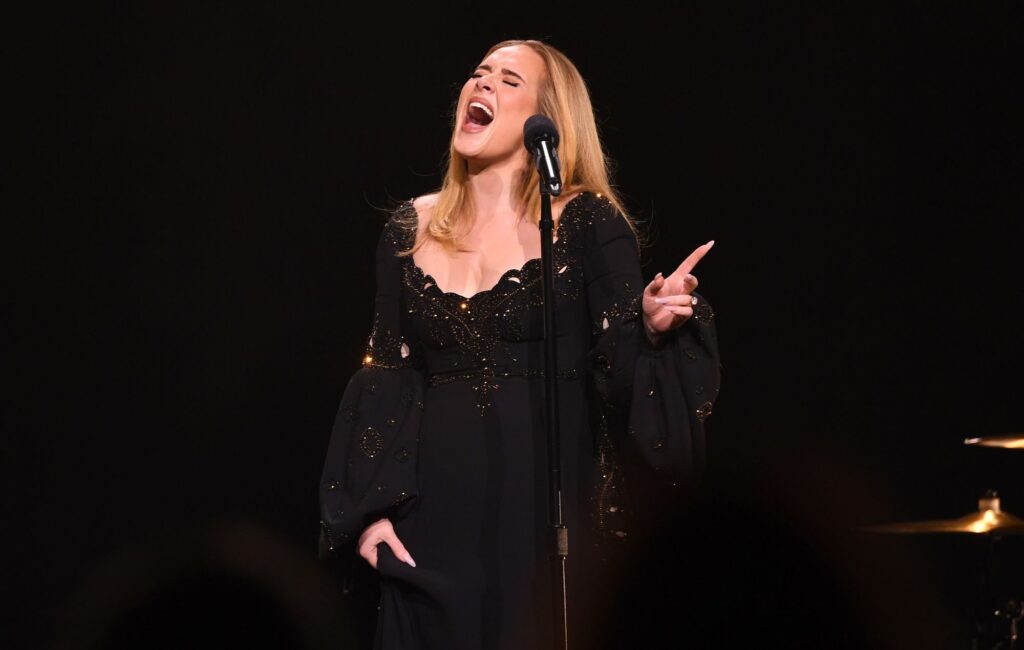 judge-orders-adele’s-‘million-years-ago’-be-pulled-from-streaming-globally-over-plagiarism-claim