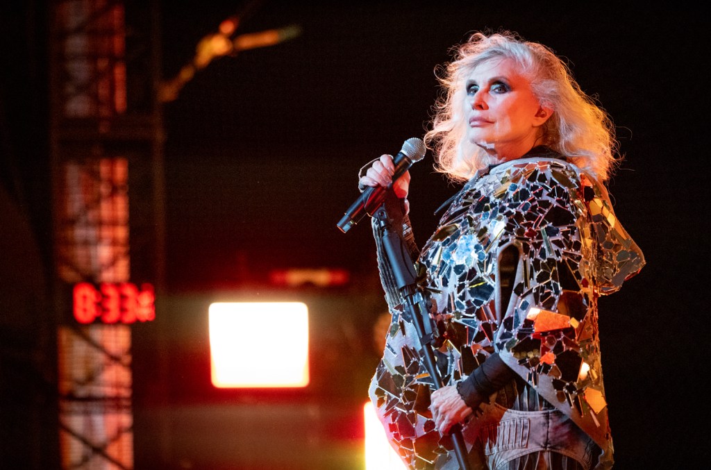 blondie-confirms-new-album-for-2025-with-producer-john congleton