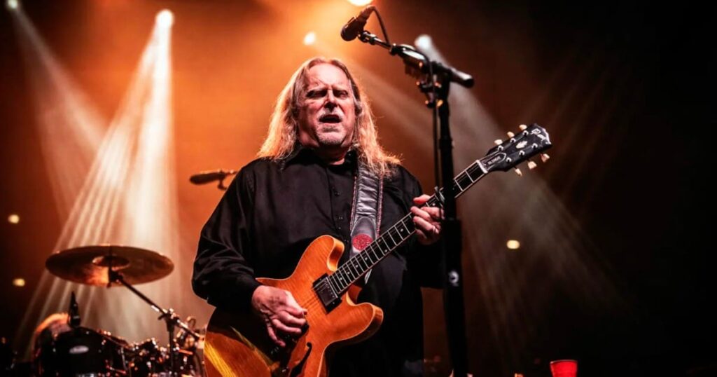 gov’t-mule-break-into-trio-format,-offer-rarities-and-bust-outs-on-new-year’s-eve-at-the-beacon