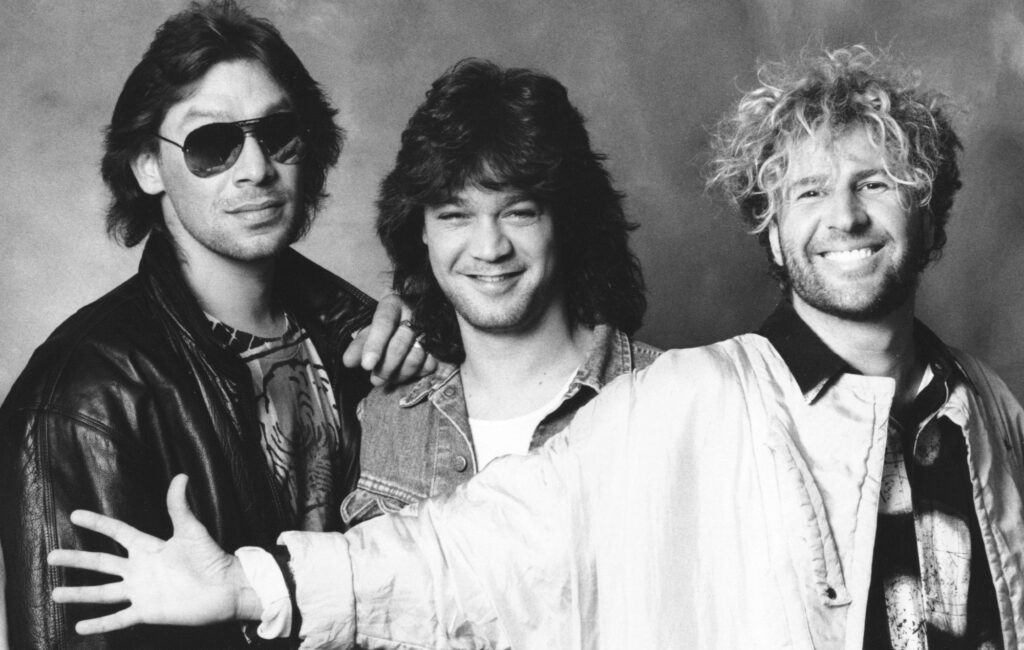 sammy-hagar-says-alex-van-halen’s-refusal-to-acknowledge-“van-hagar”-era-is-“blasphemy”-to-eddie’s-legacy