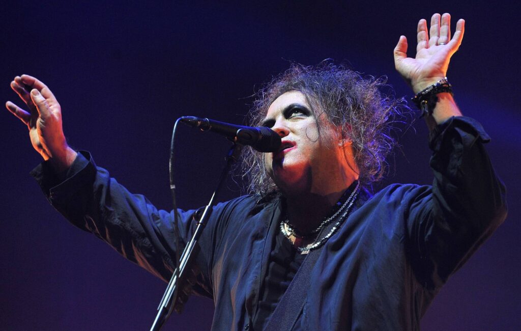 robert-smith-names-two-songs-likely-to-feature-on-the-cure’s-next-album