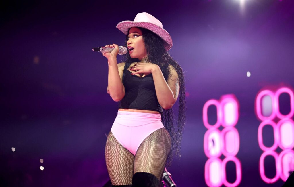 nicki-minaj-is-being-sued-by-a-former-employee-after-she-allegedly-“open-handedly-struck”-him