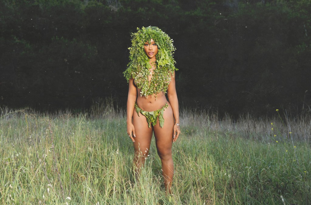 sza’s-‘sos’-scores-100th-week-at-no.-1-on-top-r&b-albums chart