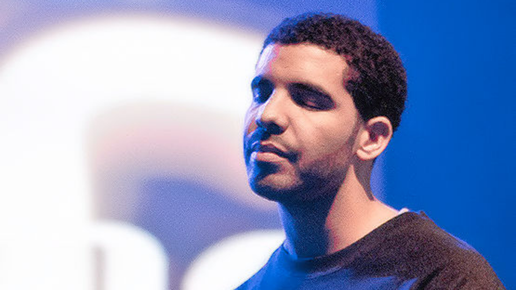 drake-says-leaked-dm-about-umg-is-completely-fake