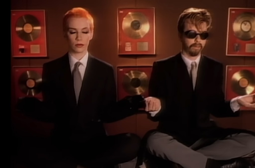 eurythmics’-‘sweet-dreams-(are-made-of-this)’-music-video-joins-youtube’s-billion-views club