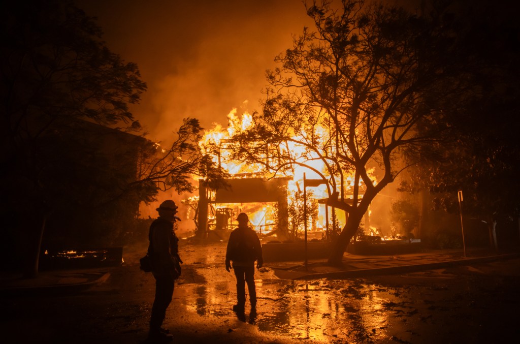 every-la.-music-event-canceled-or-postponed-due-to-wildfires (updating)