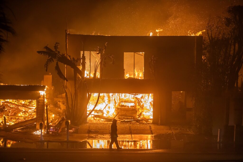 rockers-share-photos-+-safety-updates-during-california-fires