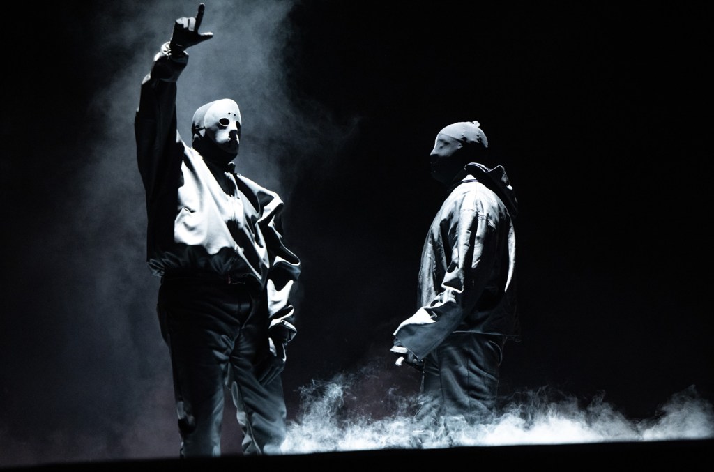 ye-&-ty-dolla-$ign’s-‘530’-gets-an-abstract-ai-assisted-music-video: watch