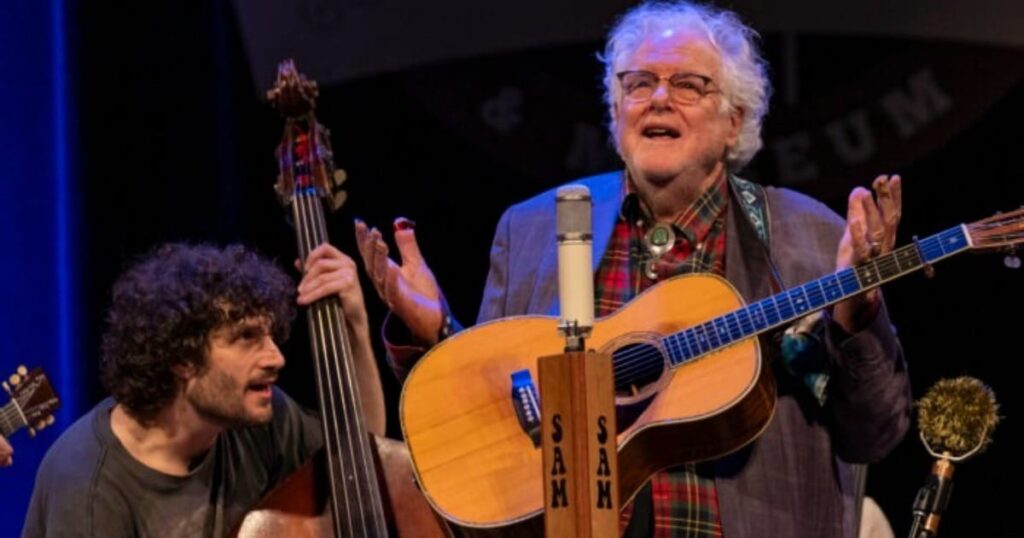 bluegrass-stars-align-in-nashville:-sam-grisman-project-make-mother-church-debut-with-peter-rowan,-jerry-douglas,-surprise-guest-billy-strings-and-more