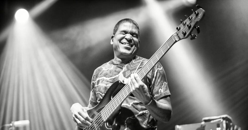 dead-ahead-night-one:-neal-francis-solo-set-featuring-grace-bowers,-oteil-&-friends-pay-homage-to-jerry-garcia-band-and-more