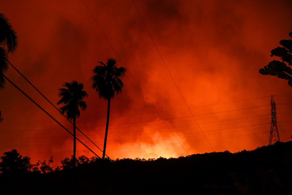 here’s-how-you-can-help-those-affected-by-la.-wildfires