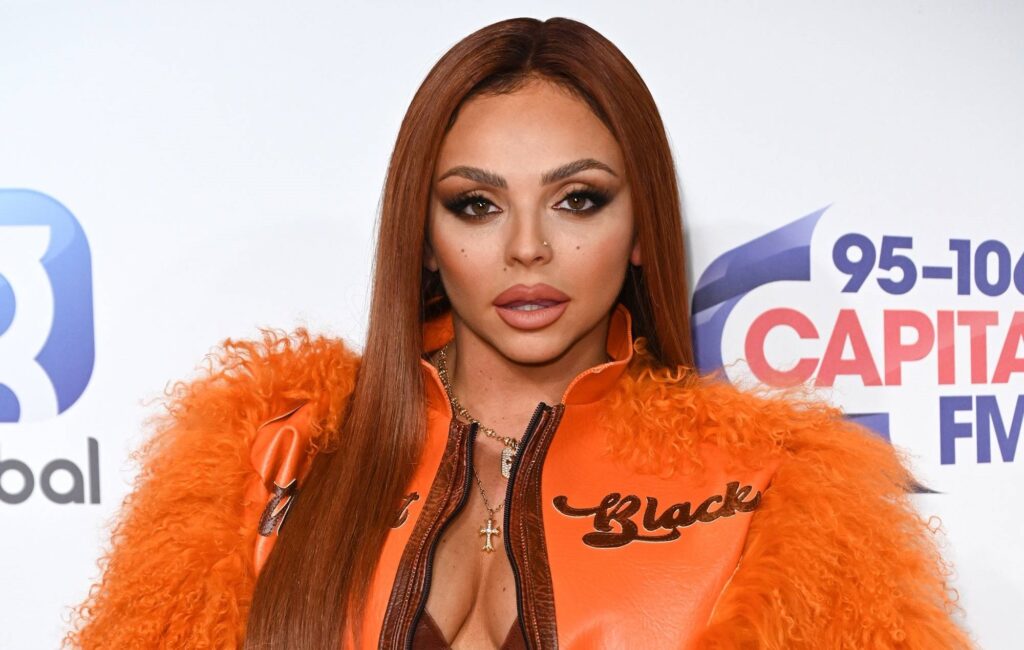 former-little-mix-singer-jesy-nelson-announces-she-is-pregnant