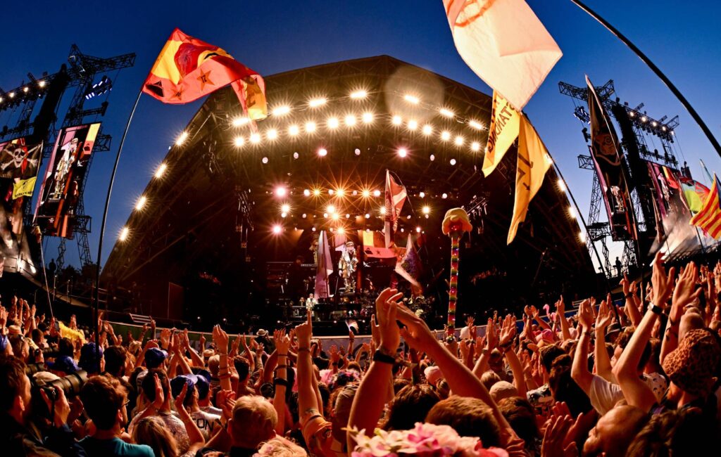 glastonbury-neighbour-scammed-recently-bereaved-widow-out-of-670-fake-tickets