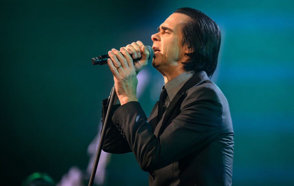 nick-cave-defends-“panties”-lyric-about-anita-lane-from-‘o-wow-o-wow-(how-wonderful-she-is)’ 