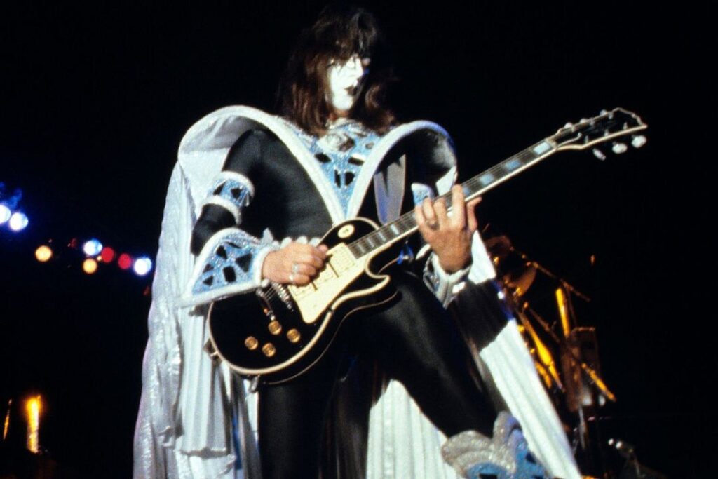 ‘shock-me’-moment-wasn’t-ace-frehley’s-only-dangerous-stage-fail