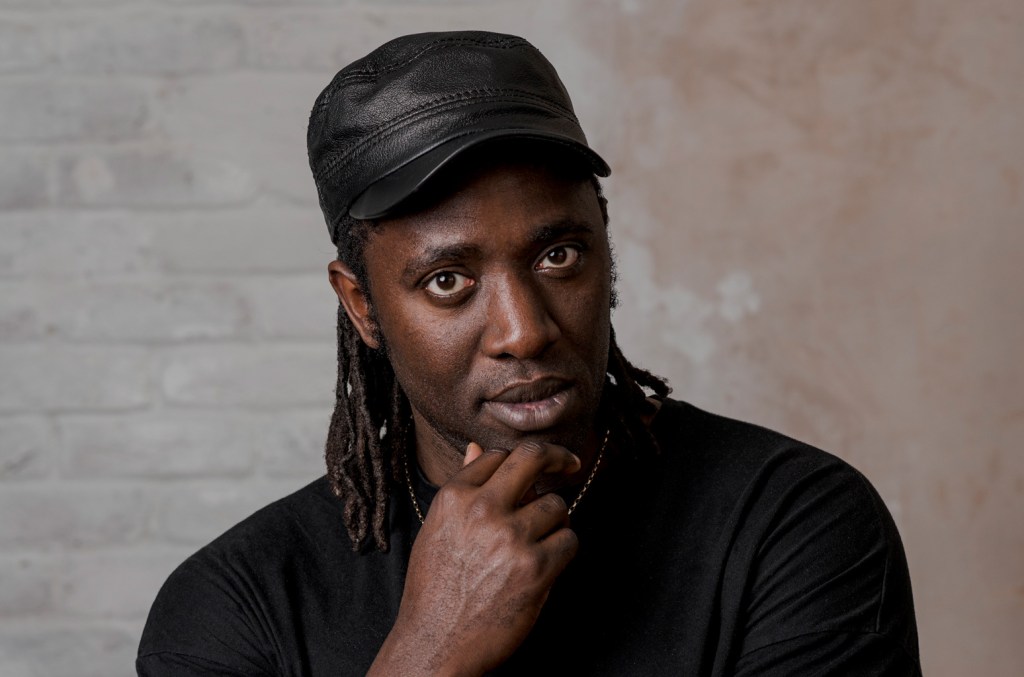 kele-okereke-on-new-solo-album-and-bloc-party’s-‘silent-alarm’-at-20:-‘it-has-stood-the-test-of time’