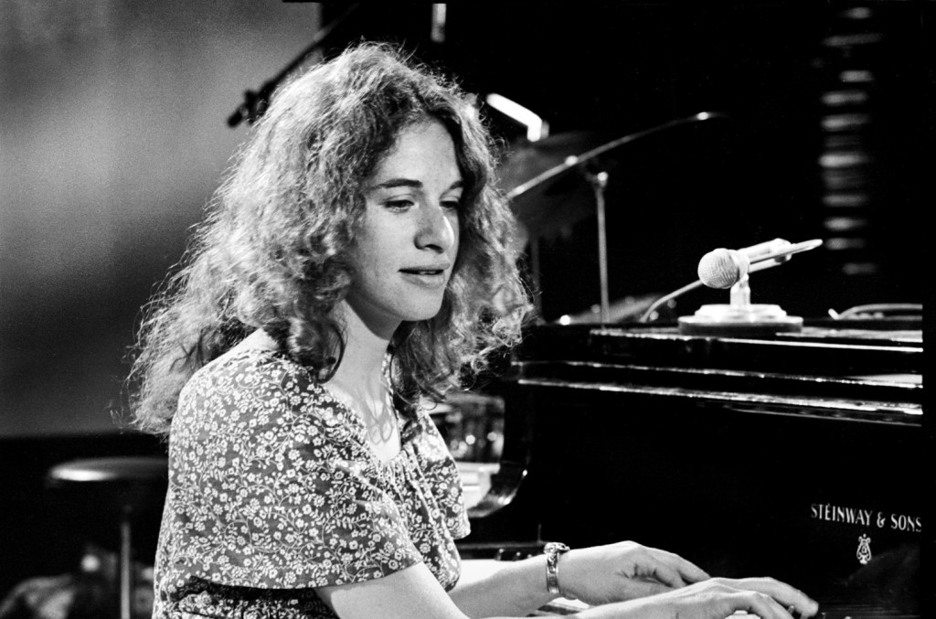 carole-king’s-1975-children’s-album-‘really-rosie’-returns-on-vinyl-for-its-50th anniversary