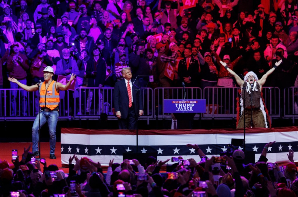 donald-trump-dances-along-to-village-people’s-‘ymca’-at-pre-inauguration-rally: watch