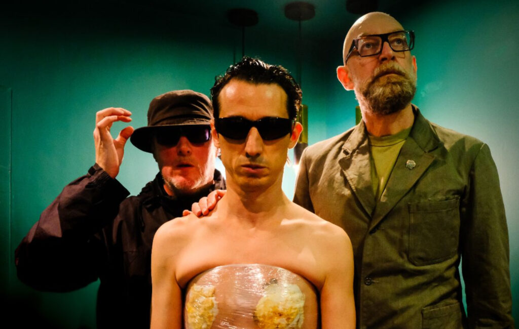 the-moonlandingz-finally-return-with-“frantic”-new-single-‘the-sign-of-a-man’-and-london-show