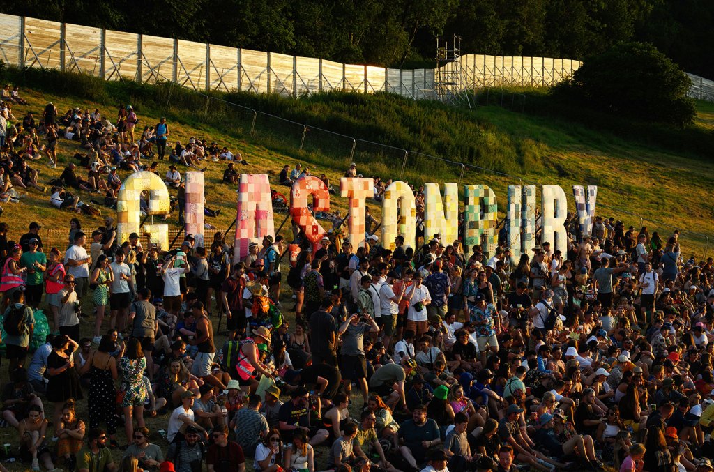 glastonbury-festival-shares-details-of-2025’s-emerging-talent competition