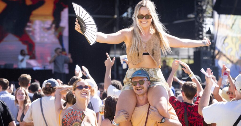 the-2025-laneway-festival-set-times-are-here