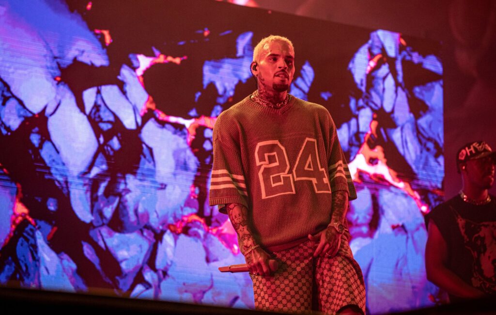 chris-brown-sues-warner-bros.-discovery-for-$500million-following-sexual-assault-allegations-in-documentary