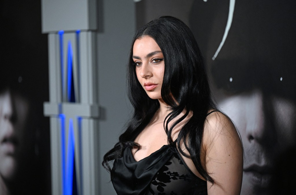 charli-xcx-to-produce-&-possibly-star-in-new-movie-‘the-moment’-based-on-her-original idea