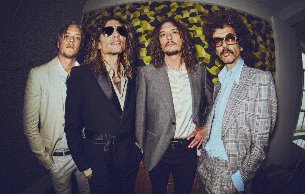 justin-hawkins-shows-his-true-self-on-the-darkness’-new-single-‘rock-and-roll-party-cowboy’