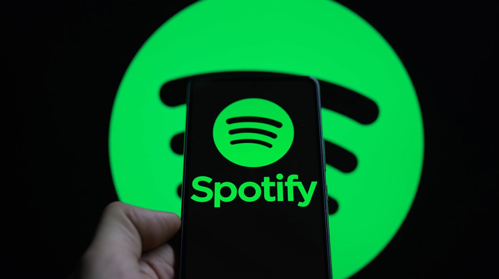 spotify,-universal-music-strike-new-deal-for-recorded-music-& publishing