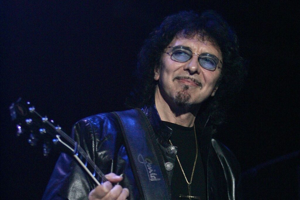 tony-iommi-makes-first-statement-on-2025-black-sabbath-reunion