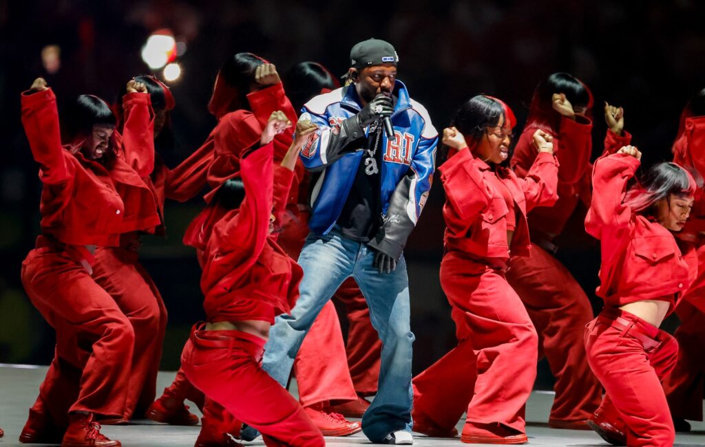 kendrick-lamar’s-super-bowl-performance-is-now-the-most-watched-halftime-show-ever