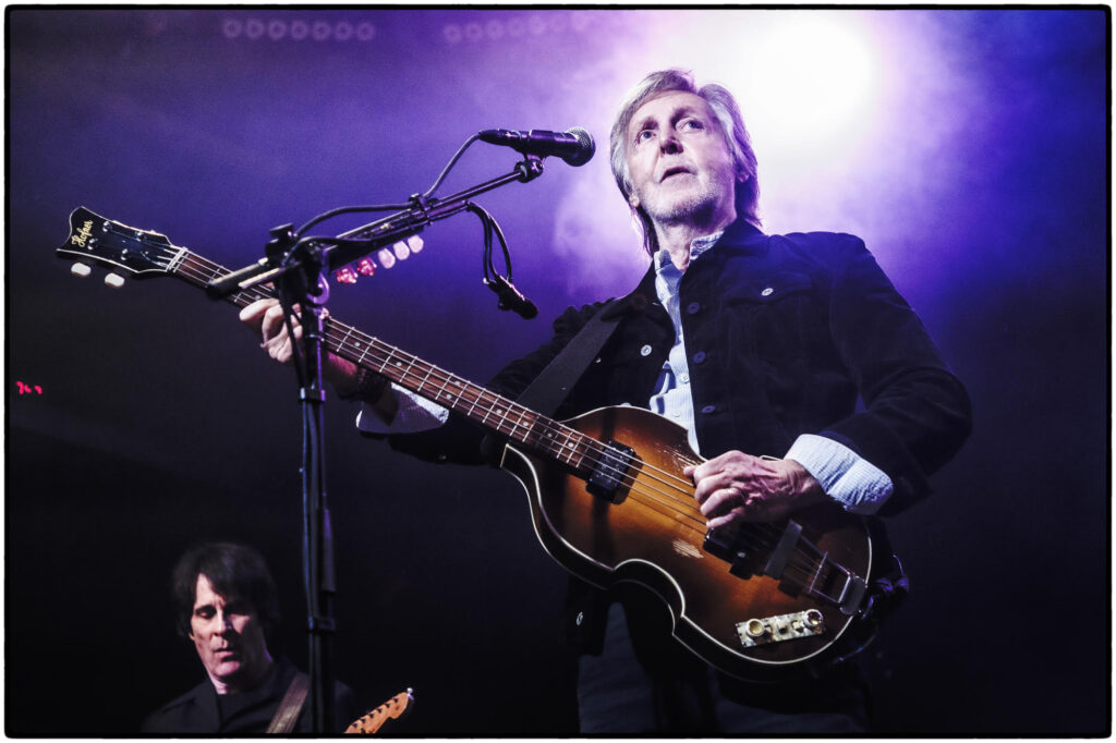 paul-mccartney-rocks-at-surprise-new-york-club-show