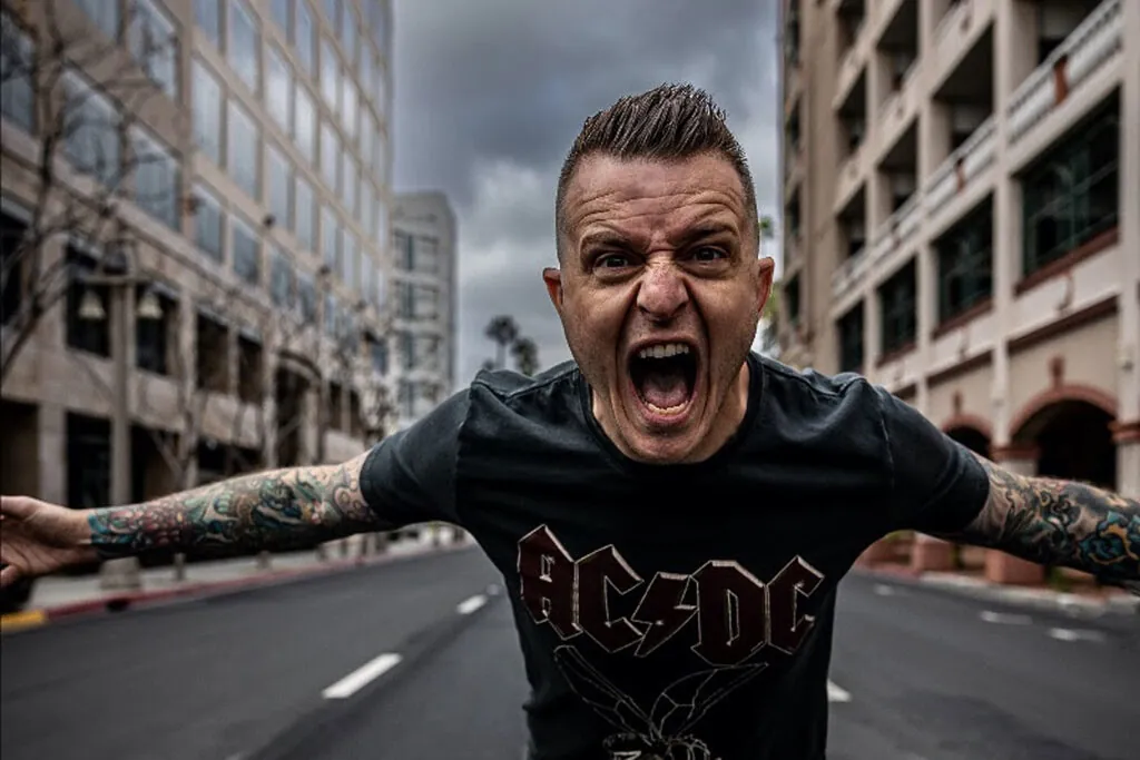 former-atreyu-singer-rescinds-his-‘invented-metalcore’-claim