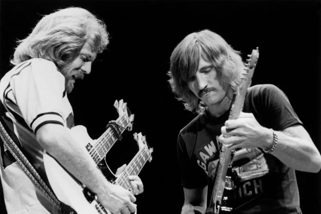 don-felder-details-the-‘fun-challenge’-of-playing-with-joe-walsh